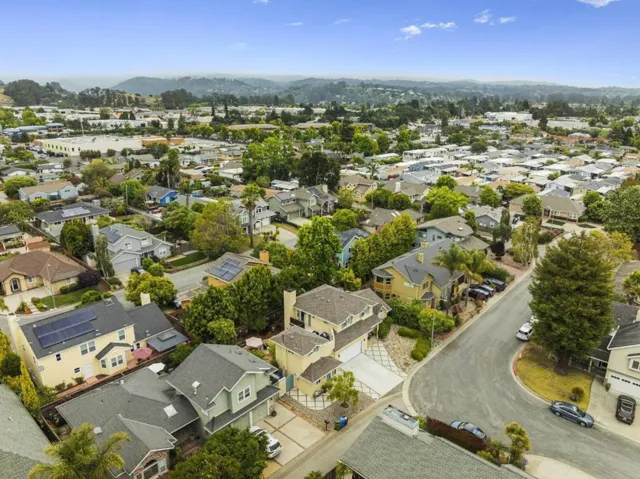 3527 Deanes Lane, Capitola, California 95010