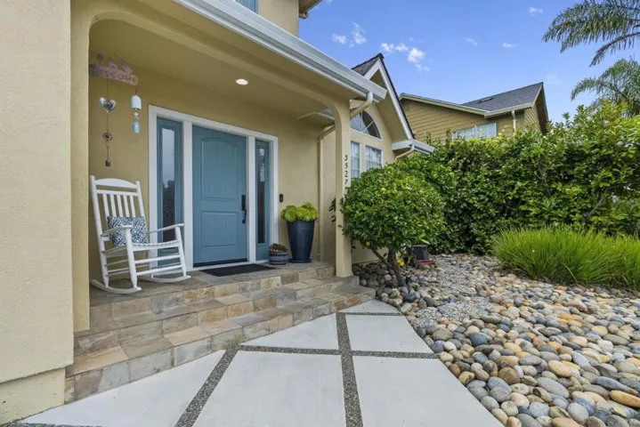 3527 Deanes Lane, Capitola, California 95010