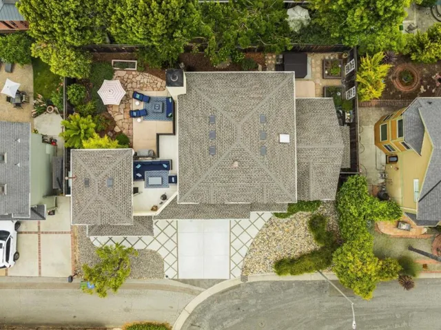 3527 Deanes Lane, Capitola, California 95010