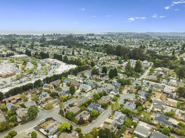 3527 Deanes Lane, Capitola, California 95010