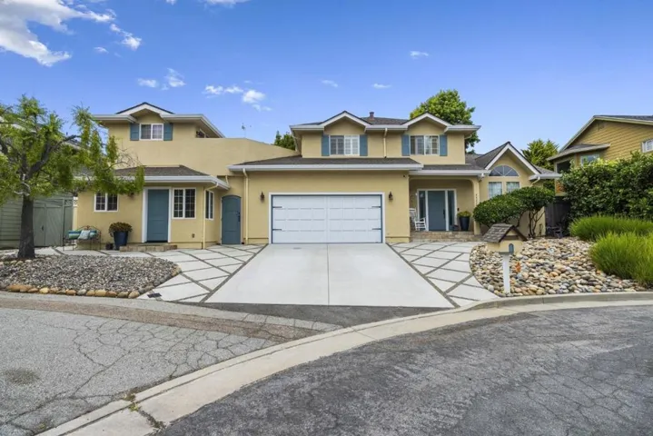 3527 Deanes Lane, Capitola, California 95010