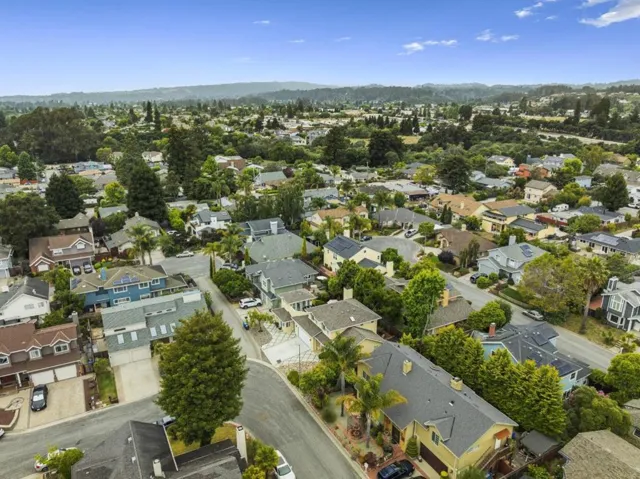 3527 Deanes Lane, Capitola, California 95010