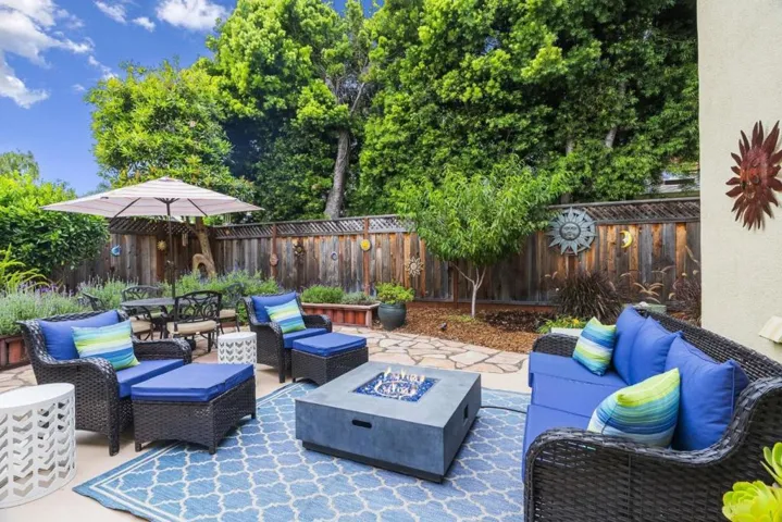3527 Deanes Lane, Capitola, California 95010