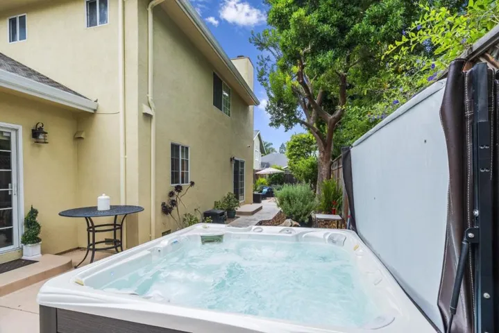 3527 Deanes Lane, Capitola, California 95010