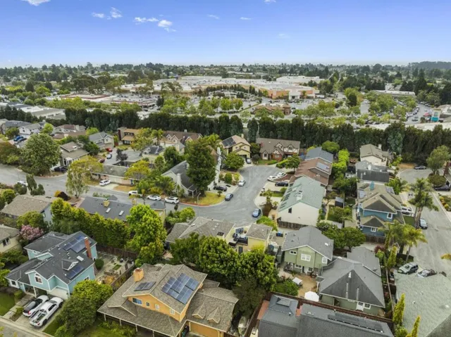 3527 Deanes Lane, Capitola, California 95010