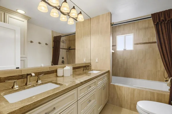 3527 Deanes Lane, Capitola, California 95010