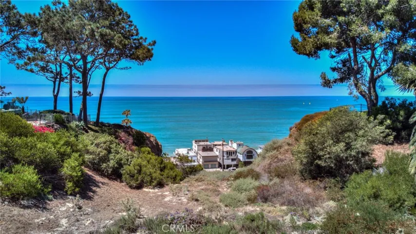 35002 Camino Capistrano, Dana Point, California 92624