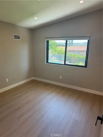 22938 Paul Revere, Calabasas, California 91302