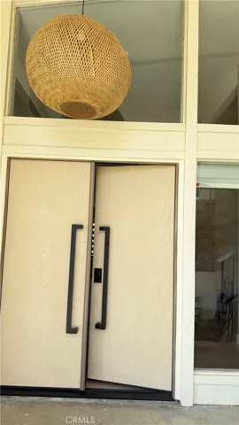 22938 Paul Revere, Calabasas, California 91302