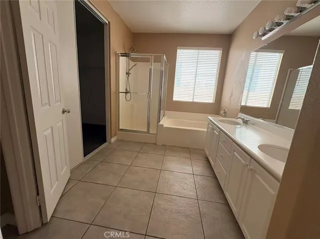 5723 Diablo, Fontana, California 92336