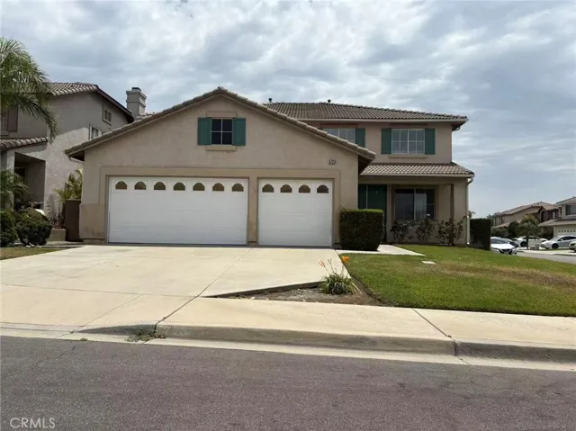 5723 Diablo, Fontana, California 92336
