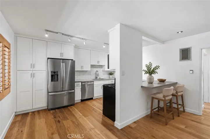 Virtually Staged Breakfast Bar