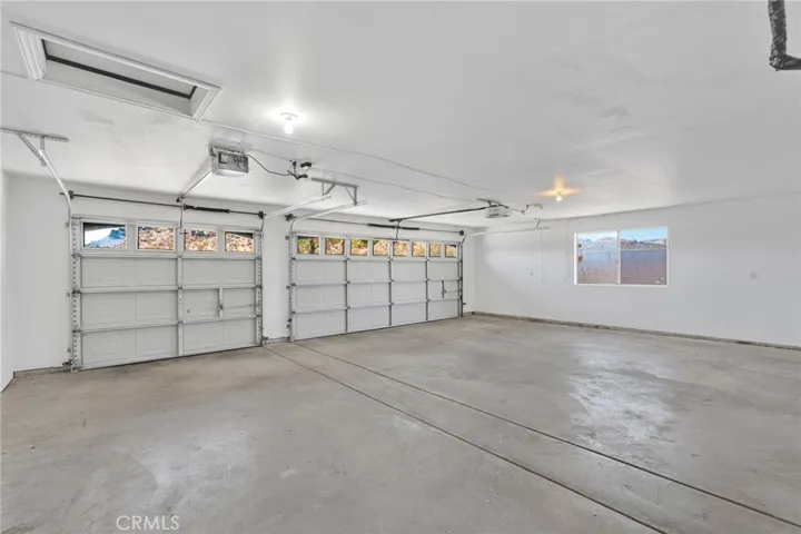 16731 Iwa Road, Apple Valley, California 92307