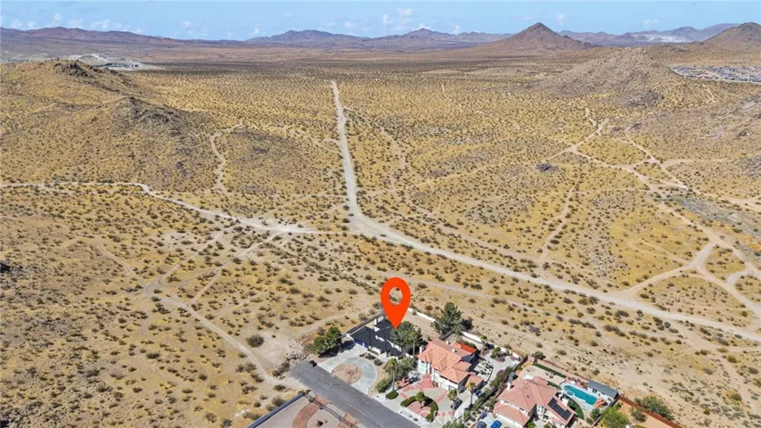 16731 Iwa Road, Apple Valley, California 92307