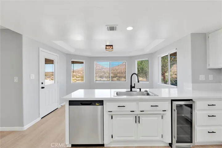 16731 Iwa Road, Apple Valley, California 92307