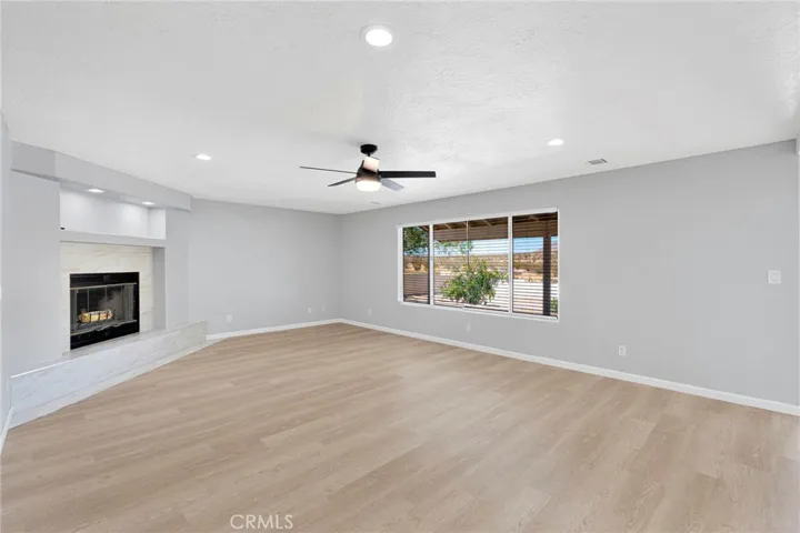 16731 Iwa Road, Apple Valley, California 92307