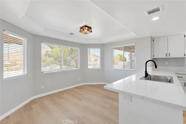 16731 Iwa Road, Apple Valley, California 92307