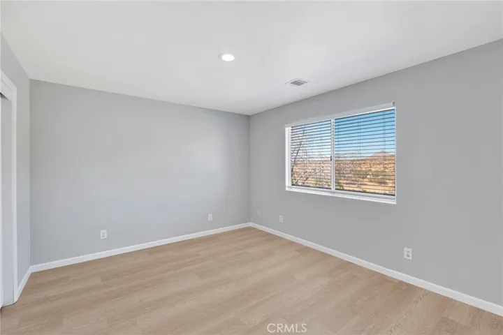 16731 Iwa Road, Apple Valley, California 92307