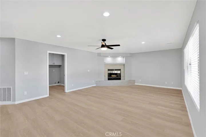16731 Iwa Road, Apple Valley, California 92307