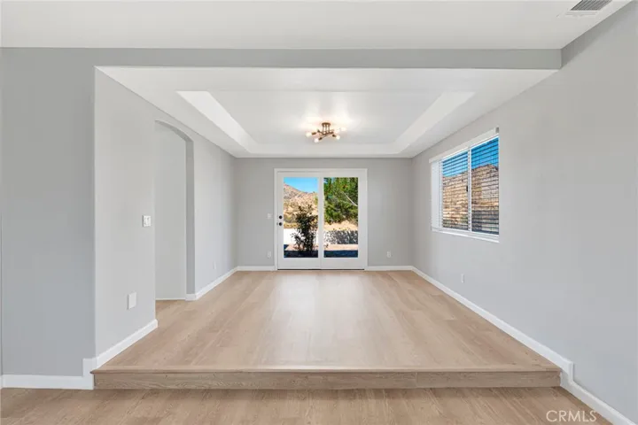 16731 Iwa Road, Apple Valley, California 92307
