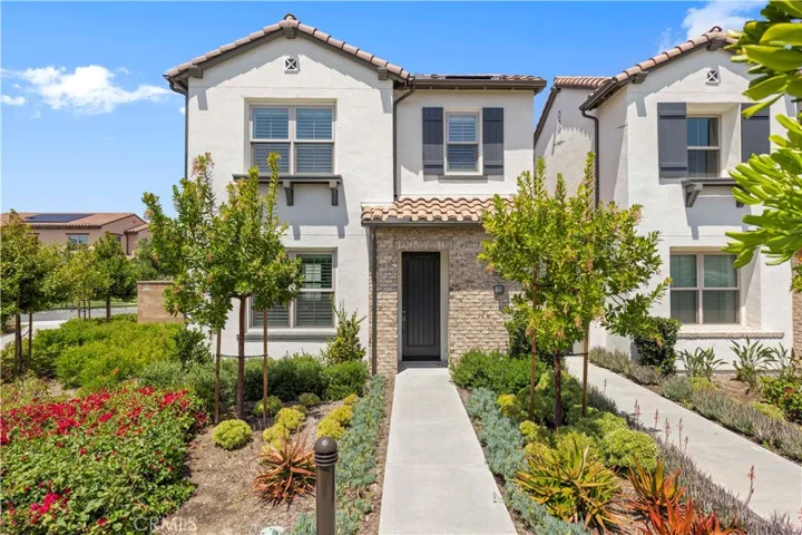 222 Ashby, Irvine, California 92618