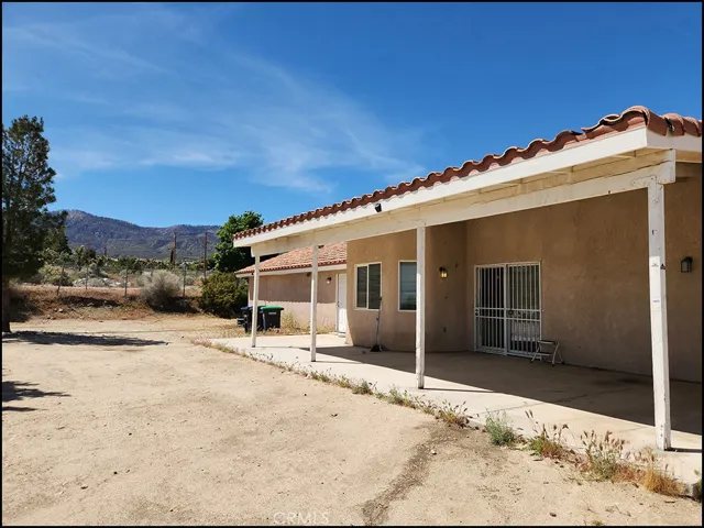 10685 Crystal Air, Pinon Hills, California 92372
