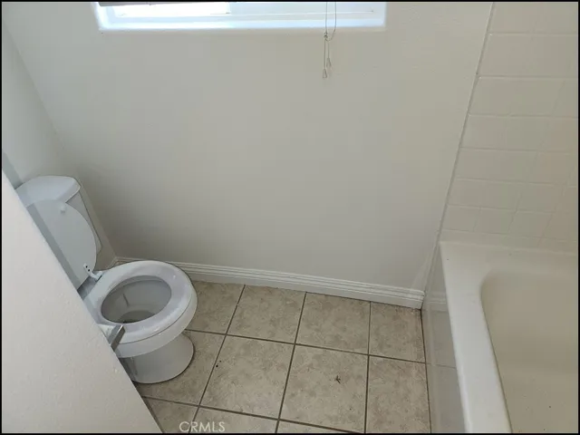 10685 Crystal Air, Pinon Hills, California 92372