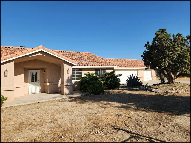 10685 Crystal Air, Pinon Hills, California 92372