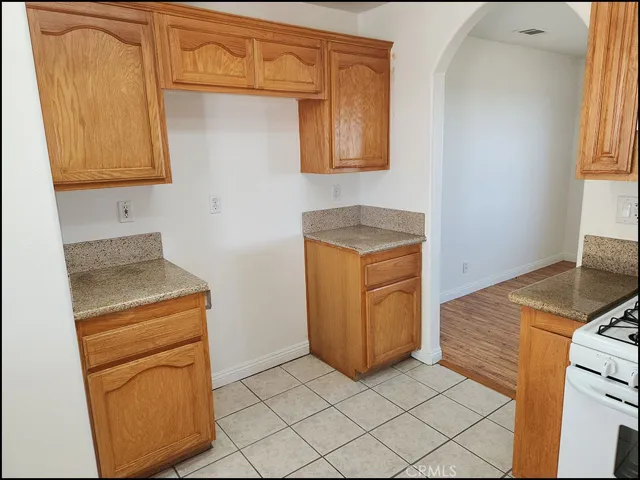 10685 Crystal Air, Pinon Hills, California 92372