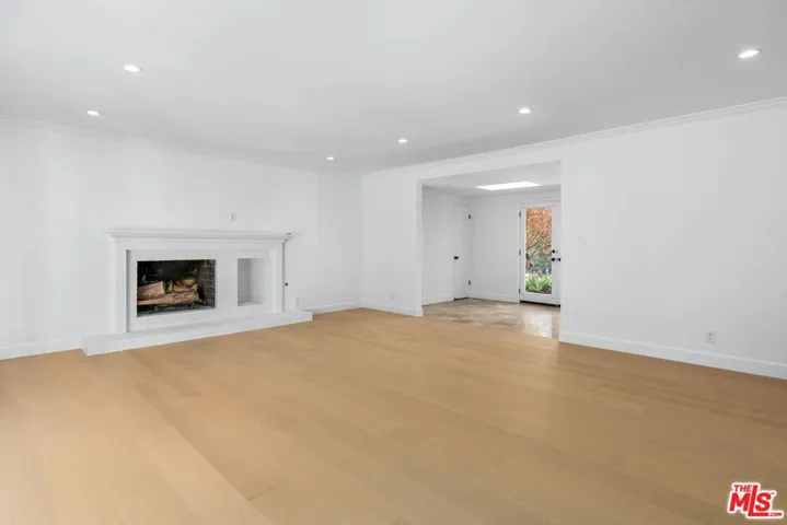 1836 N Doheny Drive, Los Angeles, California 90069