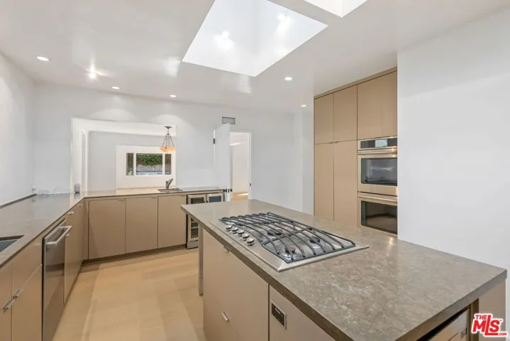 1836 N Doheny Drive, Los Angeles, California 90069