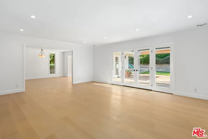 1836 N Doheny Drive, Los Angeles, California 90069