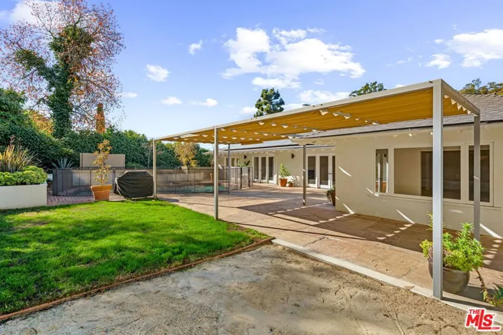 1836 N Doheny Drive, Los Angeles, California 90069