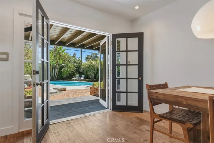 5646 Norwich Ave., Sherman Oaks, California 91411