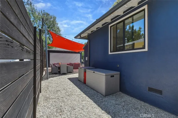 5646 Norwich Ave., Sherman Oaks, California 91411