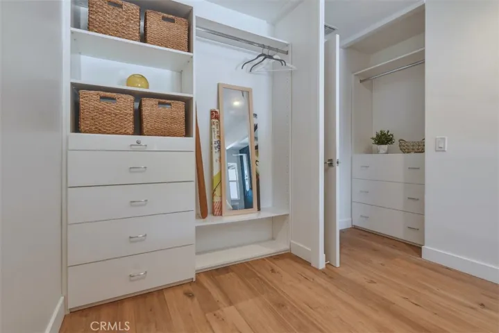5646 Norwich Ave., Sherman Oaks, California 91411