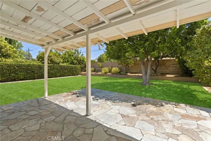 9412 Rhea, Northridge, California 91324