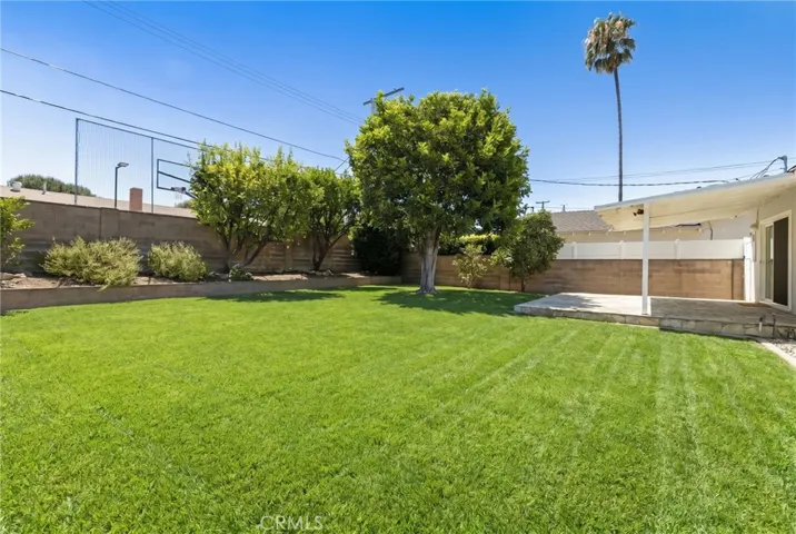 9412 Rhea, Northridge, California 91324