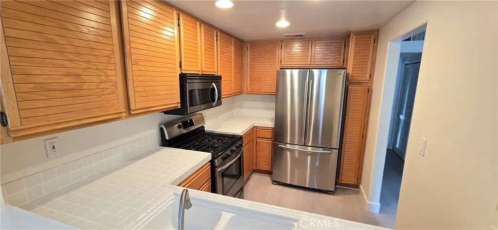 22236 Horizon, Chatsworth, California 91311
