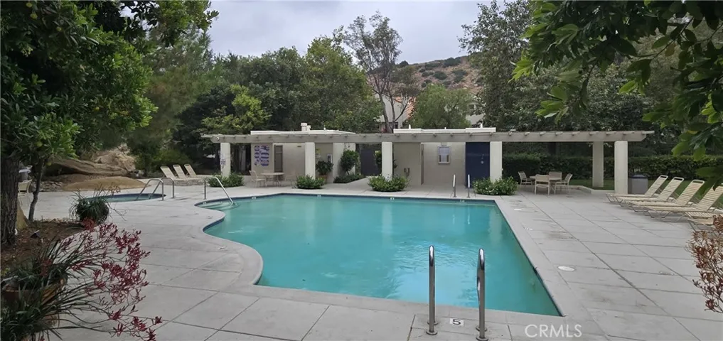 22236 Horizon, Chatsworth, California 91311
