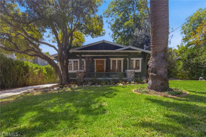 1177 N Catalina, Pasadena, California 91104