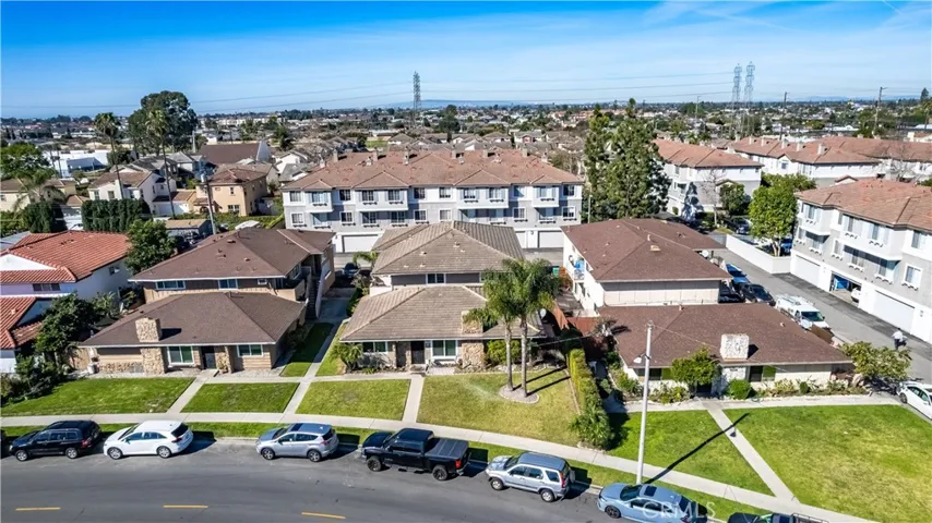 13561 Arizona, Westminster, California 92683