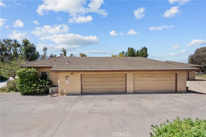 2425 Duval Road, Santa Rosa, California 93012