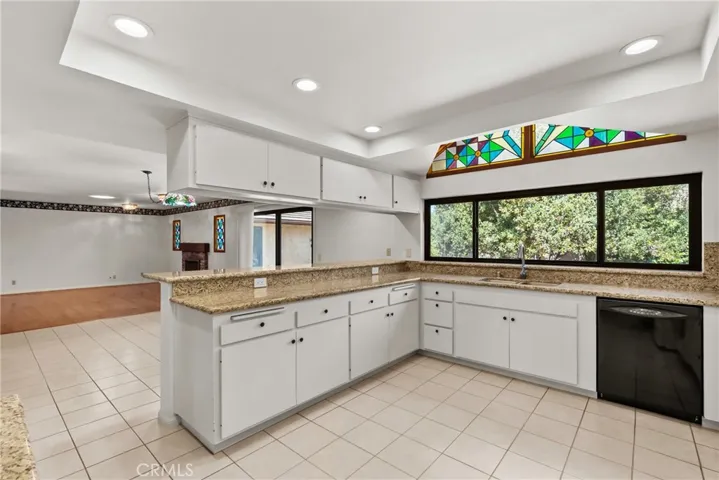 2425 Duval Road, Santa Rosa, California 93012