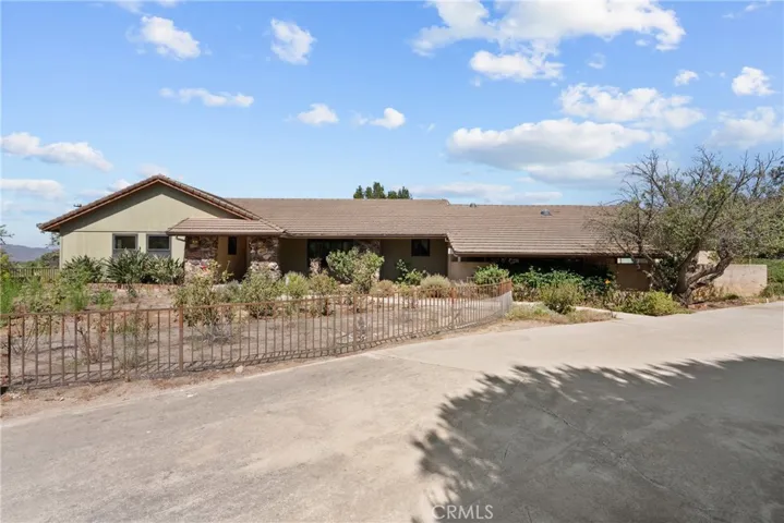 2425 Duval Road, Santa Rosa, California 93012