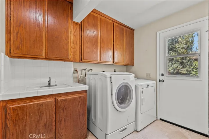 2425 Duval Road, Santa Rosa, California 93012