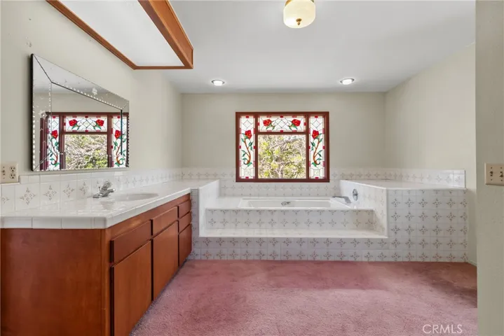 2425 Duval Road, Santa Rosa, California 93012