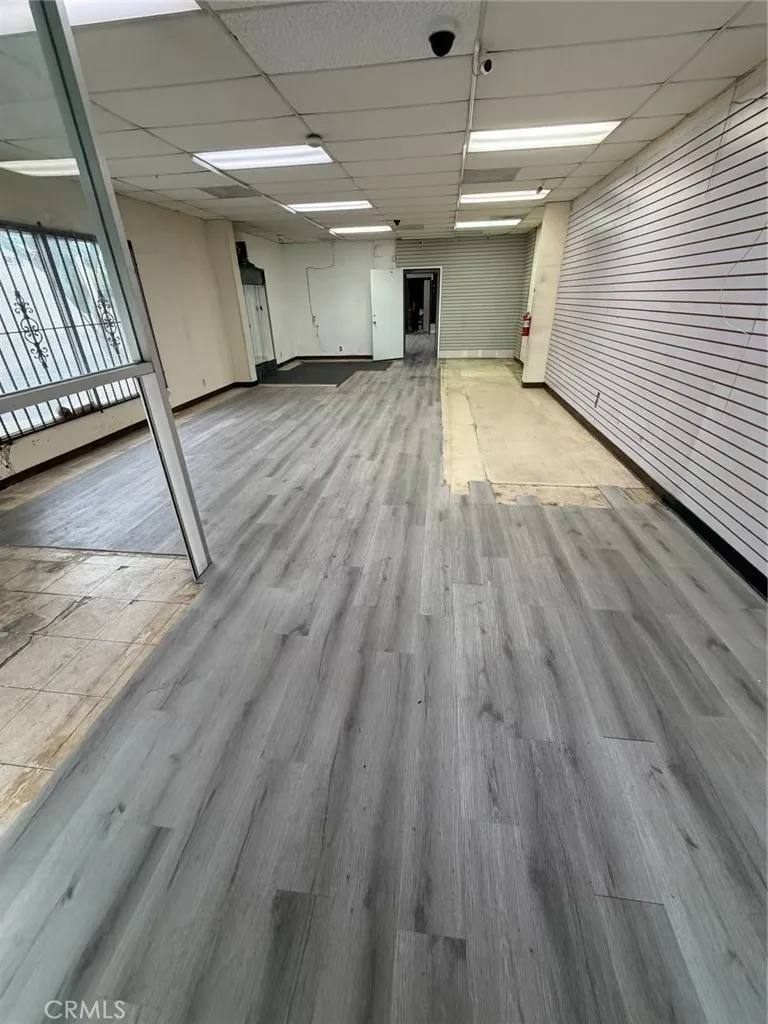 432 N Azusa