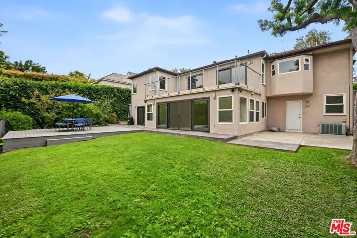 175 Barlock Avenue, Los Angeles, California 90049