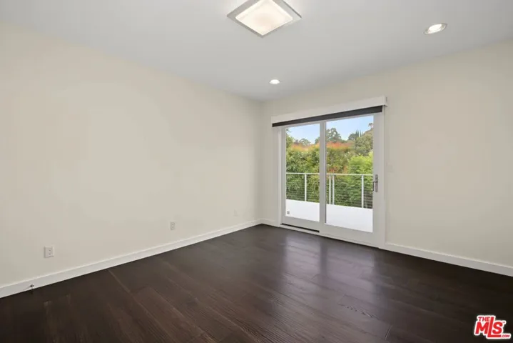 175 Barlock Avenue, Los Angeles, California 90049